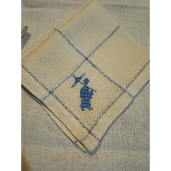 Vintage Ivory Linen Napkin Set With Blue Embroidered Peasant Design card table t - Picture 2 of 8